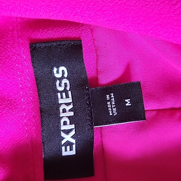 Express One Button Cinched Boyfriend Blazer - Picture 10 of 11